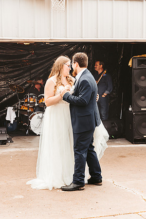 Brittany & Daren Wedding - reception -IMG_5123 - June 04, 2022 - ©Radiant Photography by Selina - Selina Gilchrist