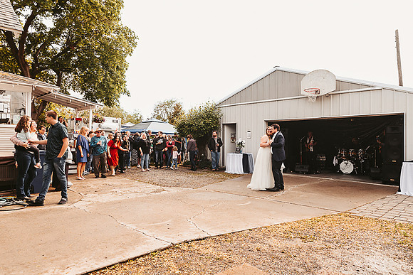 Brittany & Daren Wedding - reception -IMG_5129 - June 04, 2022 - ©Radiant Photography by Selina - Selina Gilchrist
