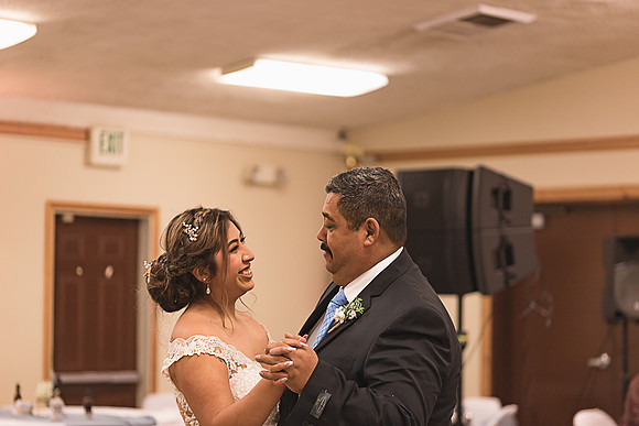 Evette & Martin Wedding - IMG_1167 - December 31, 2021 - ©Radiant Photography by Selina - Selina Gilchrist 509-270-9015-www.RadiantPhotographyBySelina.com