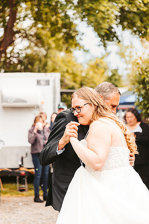 Brittany & Daren Wedding - reception -IMG_5236 - June 04, 2022 - ©Radiant Photography by Selina - Selina Gilchrist