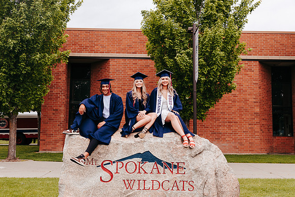 Jordan, Aubrey, Jasmine - Mt Spokane HS - Class of 2022 - IMG_5782 - June 09, 2022 - ©Radiant Photography by Selina - Selina Gilchrist