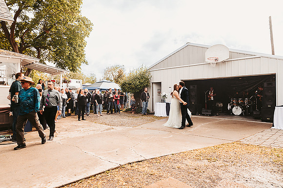 Brittany & Daren Wedding - reception -IMG_5134 - June 04, 2022 - ©Radiant Photography by Selina - Selina Gilchrist