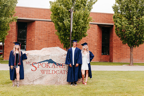 Jordan, Aubrey, Jasmine - Mt Spokane HS - Class of 2022 - IMG_5773 - June 09, 2022 - ©Radiant Photography by Selina - Selina Gilchrist
