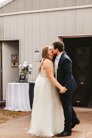 Brittany & Daren Wedding - reception -IMG_5135 - June 04, 2022 - ©Radiant Photography by Selina - Selina Gilchrist